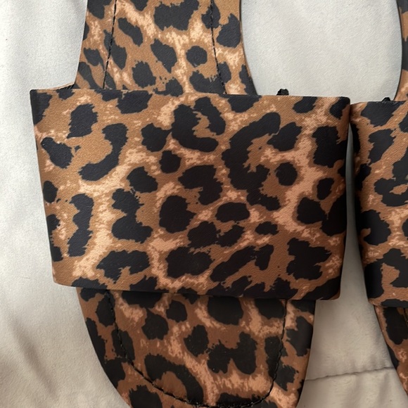 Zara leopard slides size 40 - Picture 3 of 10